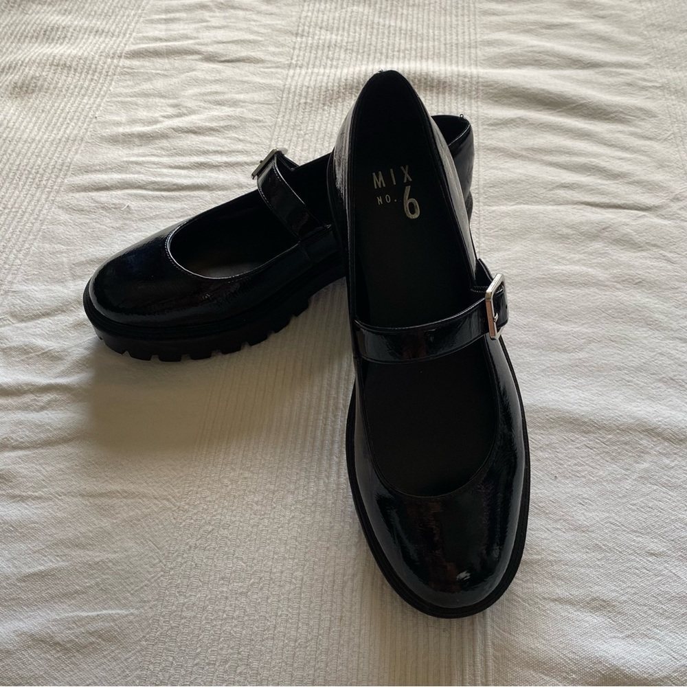 Mix No. 6 Glossy Black Mary Janes